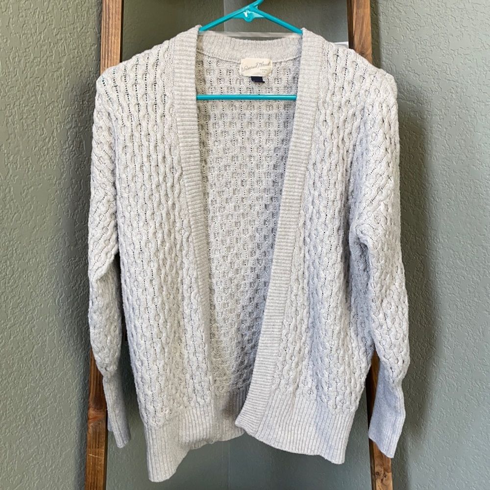 Gray Universal Thread Cardigan; Size XS